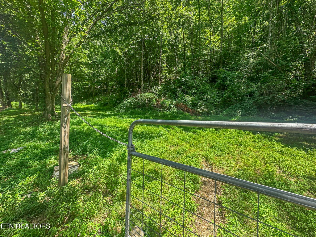 Photo of 9109 Pickens Gap Rd, Knoxville, TN 37920 (MLS # 1345636)