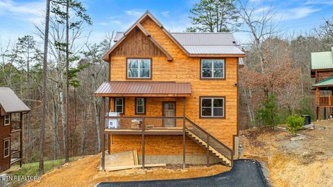 Tiny photo for 2751 Murray Ridge Rd, Sevierville, TN 37876 (MLS # 1324620)