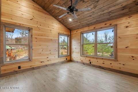 Tiny photo for 2751 Murray Ridge Rd, Sevierville, TN 37876 (MLS # 1324620)