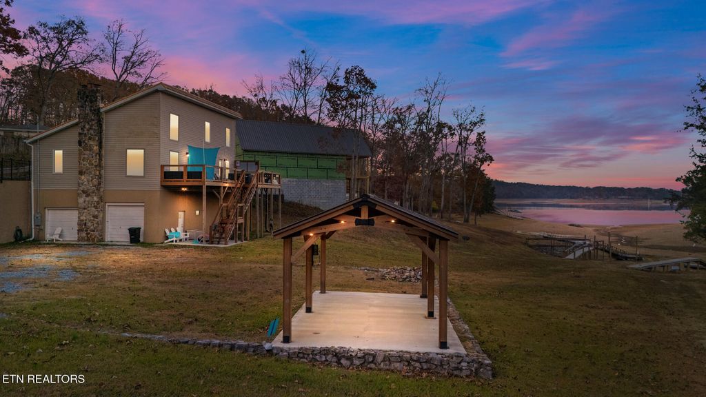 Photo of 1448 Dover Lane, Dandridge, TN 37725 (MLS # 1321038)