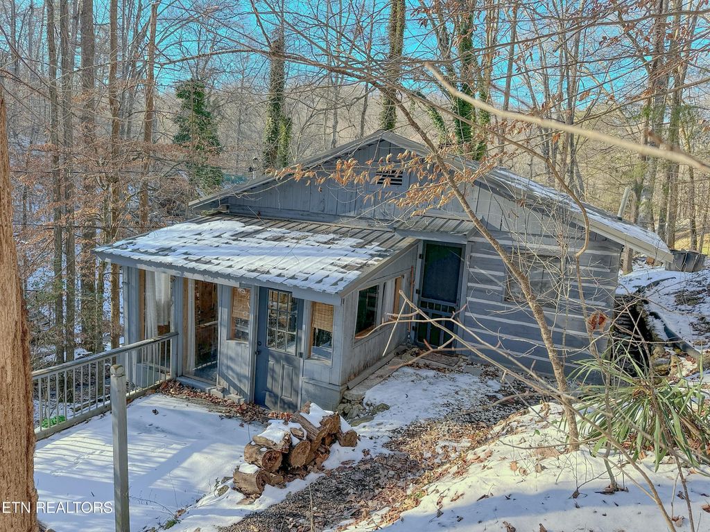 Photo of 163 Summers Rd, Maynardville, TN 37807 (MLS # 1289154)