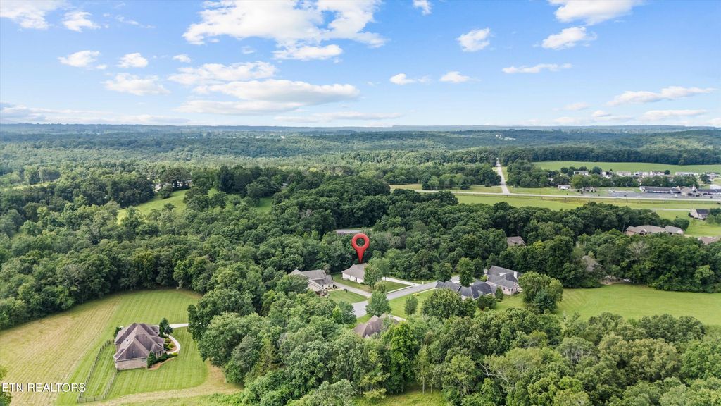 Photo of 230 Tomlon Rd, Crossville, TN 38555 (MLS # 1309446)