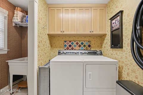 Tiny photo for 113 Dogwood Lane, Clinton, TN 37716 (MLS # 1327789)