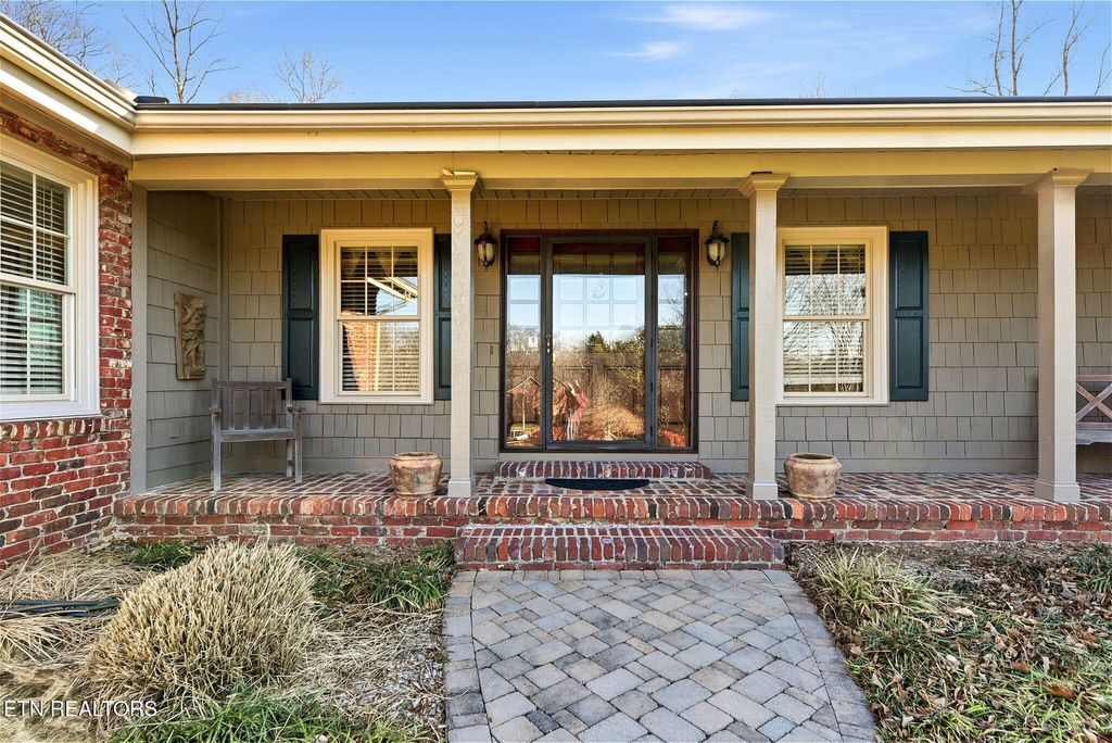 Photo of 113 Dogwood Lane, Clinton, TN 37716 (MLS # 1327789)