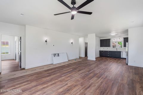 Tiny photo for 927 Stratford Ave, Sweetwater, TN 37874 (MLS # 1347818)