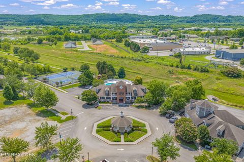 Tiny photo for 927 Stratford Ave, Sweetwater, TN 37874 (MLS # 1347818)