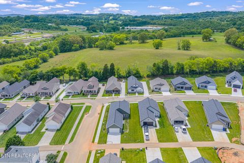Tiny photo for 927 Stratford Ave, Sweetwater, TN 37874 (MLS # 1347818)