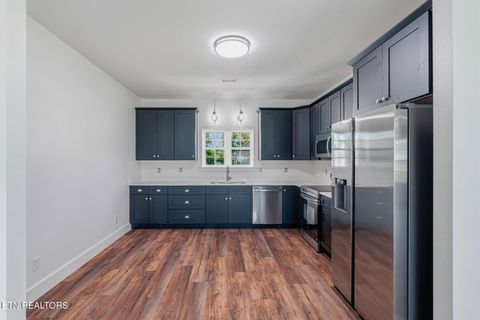 Tiny photo for 927 Stratford Ave, Sweetwater, TN 37874 (MLS # 1347818)