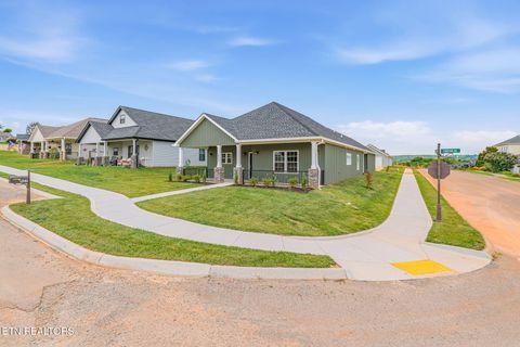 Tiny photo for 927 Stratford Ave, Sweetwater, TN 37874 (MLS # 1347818)