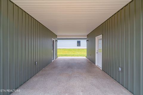Tiny photo for 927 Stratford Ave, Sweetwater, TN 37874 (MLS # 1347818)