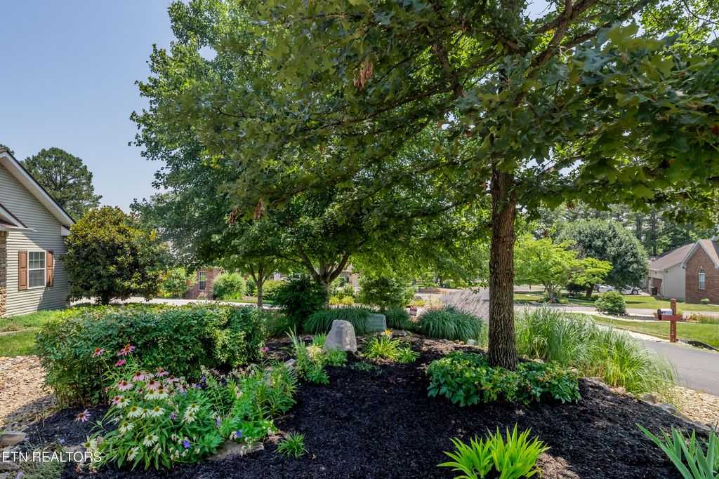 Photo of 175 Depew Drive, Loudon, TN 37774 (MLS # 1306460)