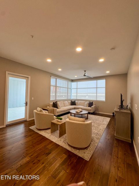 Tiny photo for 333 W Depot Ave #308, Knoxville, TN 37917 (MLS # 1333687)