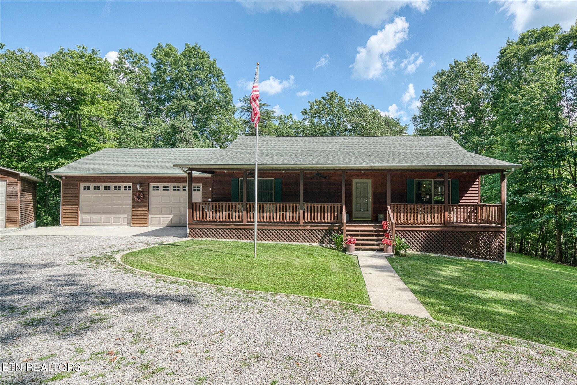 41 Crest Place