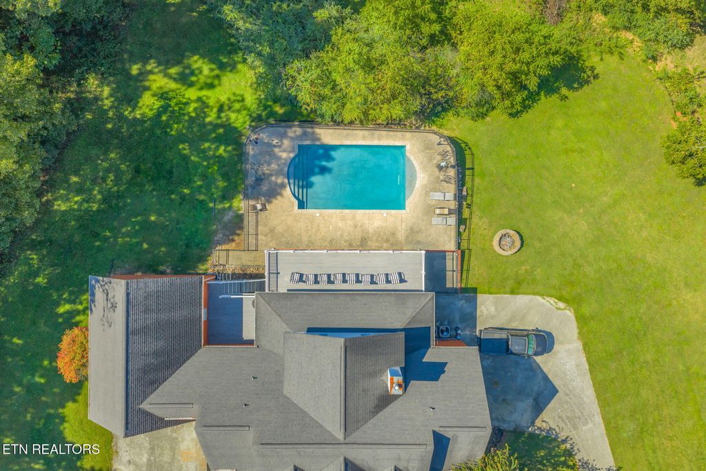 Photo of 3000 Hirst Circle, Lenoir City, TN 37772 (MLS # 1315868)