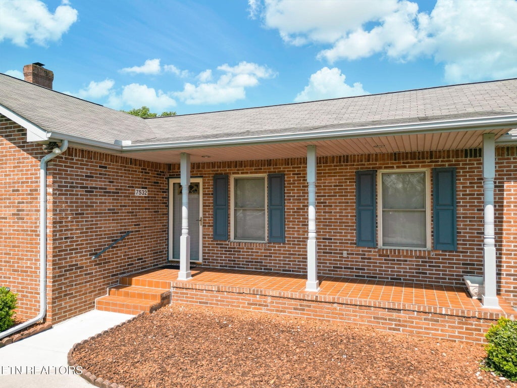 Photo of 7532 Larue Lane, Knoxville, TN 37938 (MLS # 1297486)