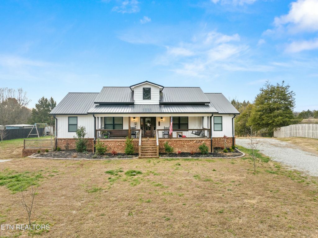 Photo of 146 Little Gudger Rd, Madisonville, TN 37354 (MLS # 1284926)