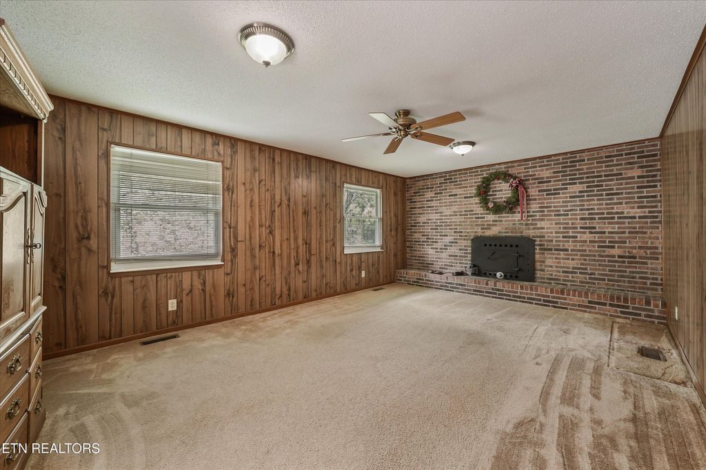 Photo of 1420 Moorgate Drive, Knoxville, TN 37922 (MLS # 1336238)