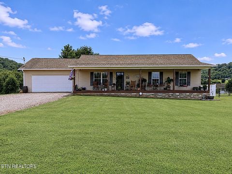 Photo of 253 Ramblin Rd, Newport, TN 37821 (MLS # 1349621)