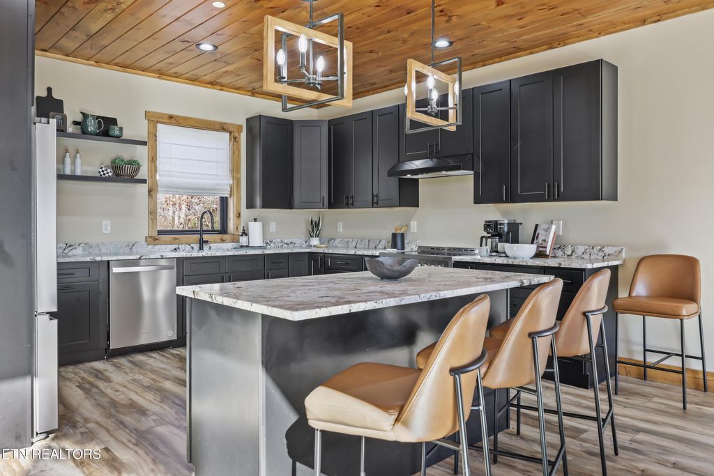 Photo of 2731 Knights Lane, Sevierville, TN 37862 (MLS # 1325900)