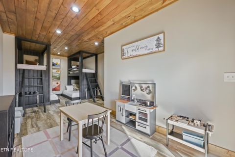 Tiny photo for 2731 Knights Lane, Sevierville, TN 37862 (MLS # 1325900)