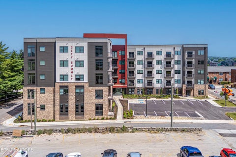 Tiny photo for 515 Cafego Place #100, Knoxville, TN 37902 (MLS # 1352121)