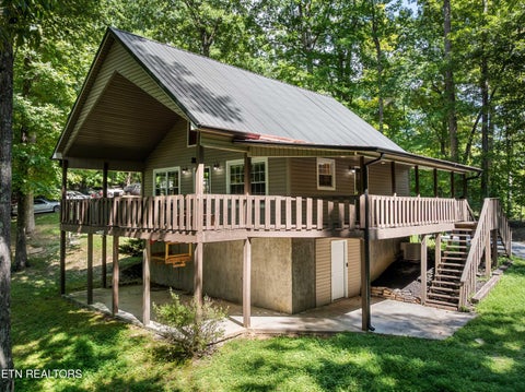 Photo of 598 Hiawassee View Drive, Jacksboro, TN 37757 (MLS # 1355783)