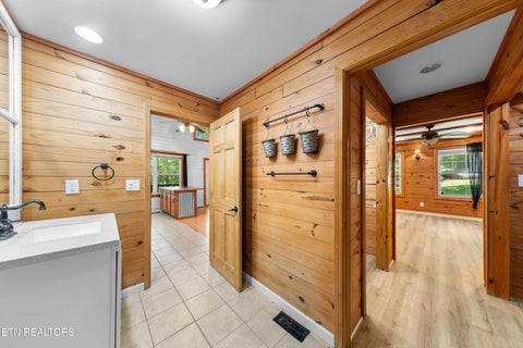 Tiny photo for 598 Hiawassee View Drive, Jacksboro, TN 37757 (MLS # 1355783)