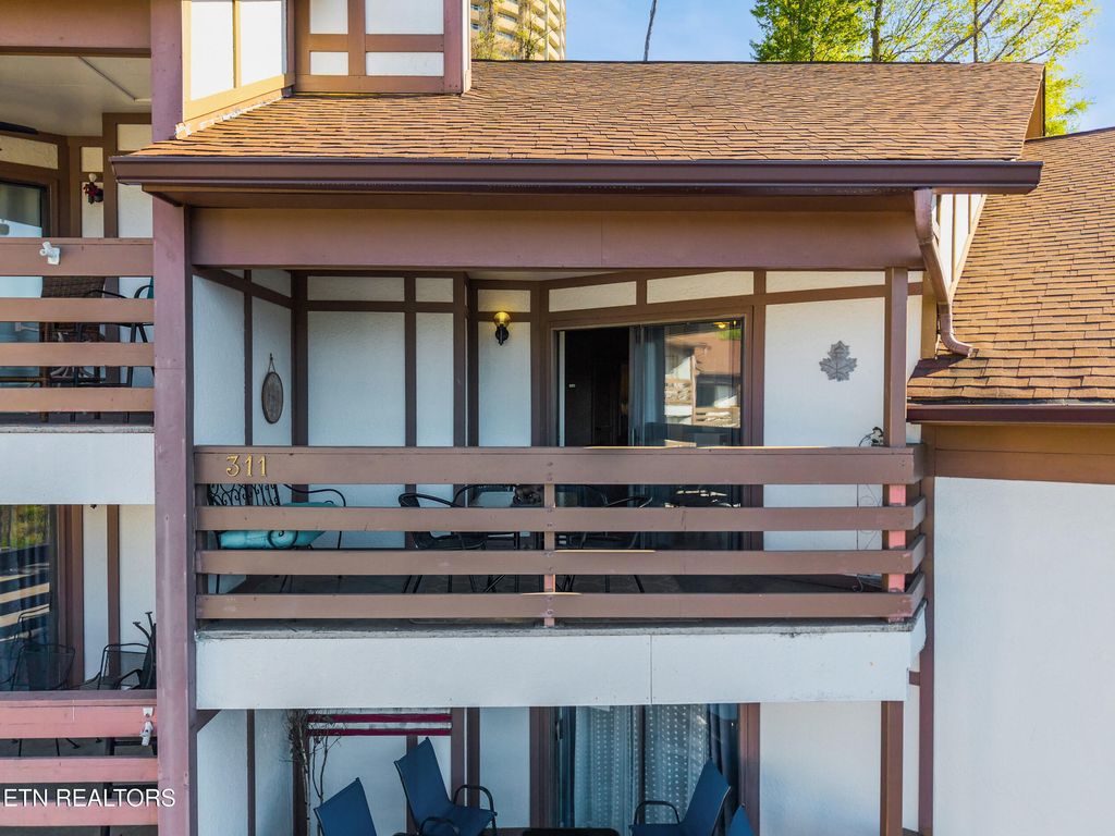 Photo of 616 Turkey Nest Rd #APT 311, Gatlinburg, TN 37738 (MLS # 1337275)