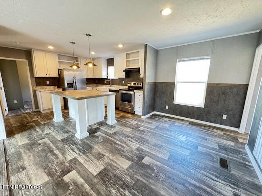 Photo of 198 Gardner Rd, Philadelphia, TN 37846 (MLS # 1331248)