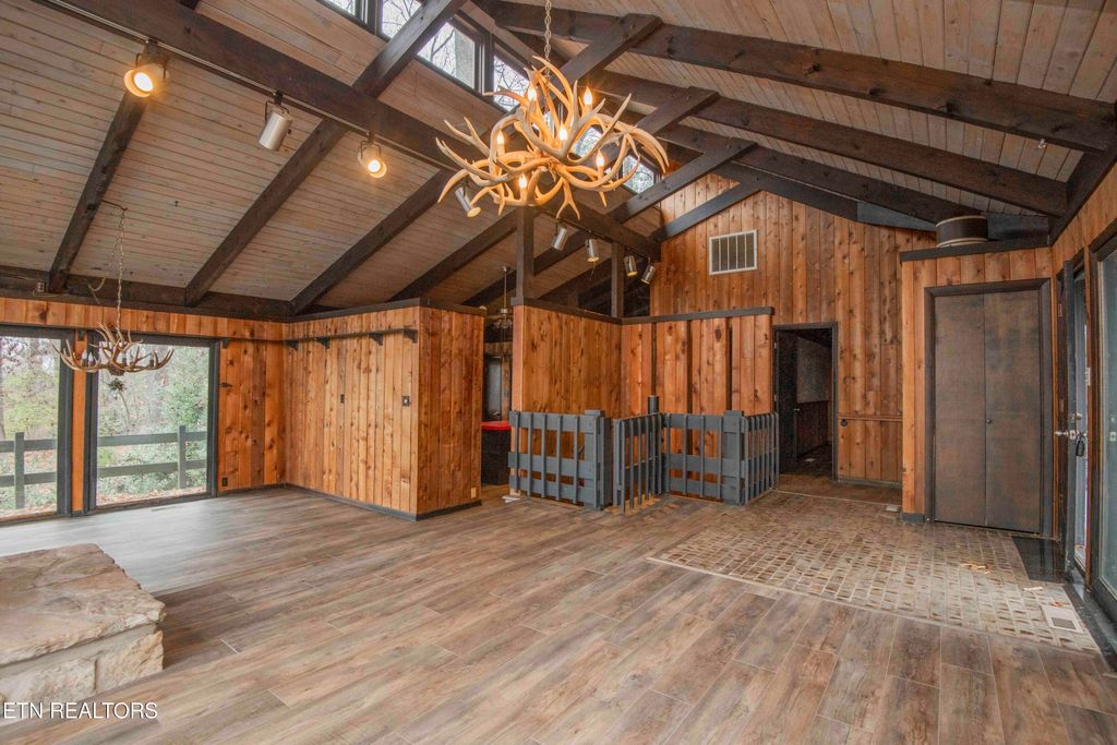 Photo of 5510 Glen Cove Drive, Knoxville, TN 37919 (MLS # 1323721)