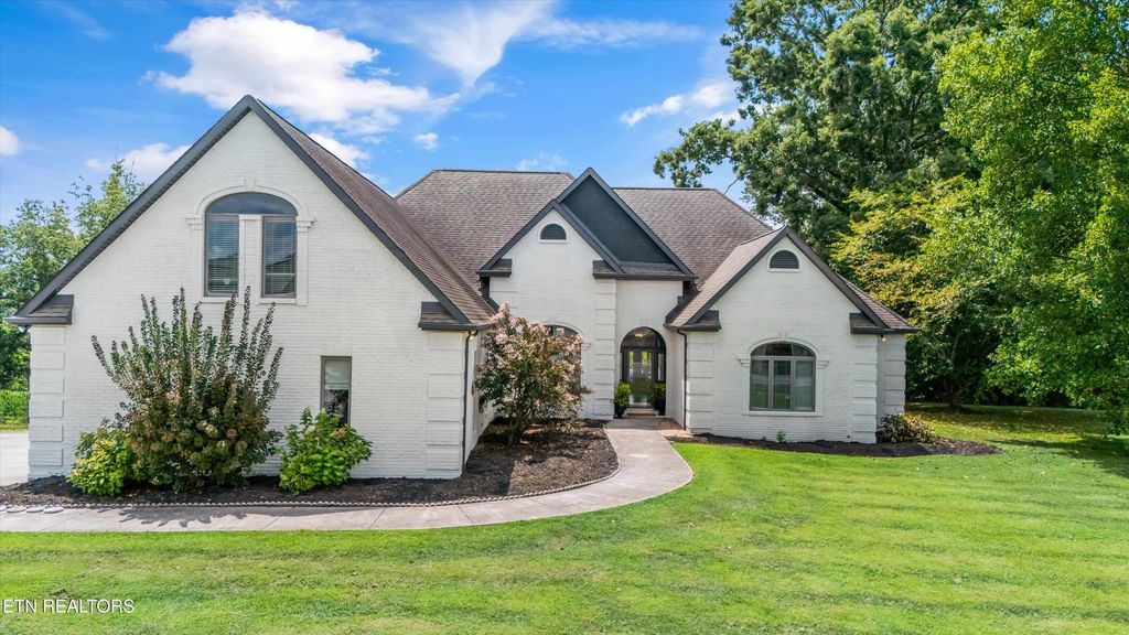 Photo of 339 Riverdale Drive, Sevierville, TN 37862 (MLS # 1331642)