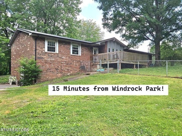 200 Sweet Lane Clinton TN 37716