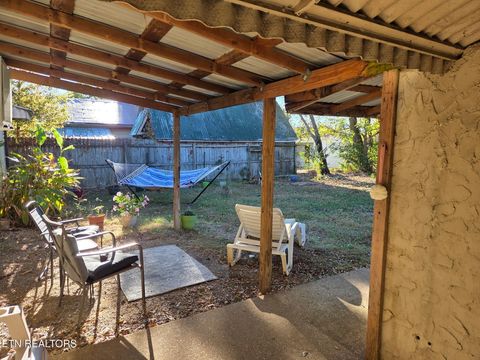 Tiny photo for 520 Upper Broad St, Newport, TN 37821 (MLS # 1319137)