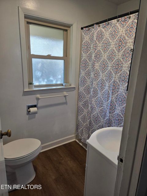 Tiny photo for 520 Upper Broad St, Newport, TN 37821 (MLS # 1319137)