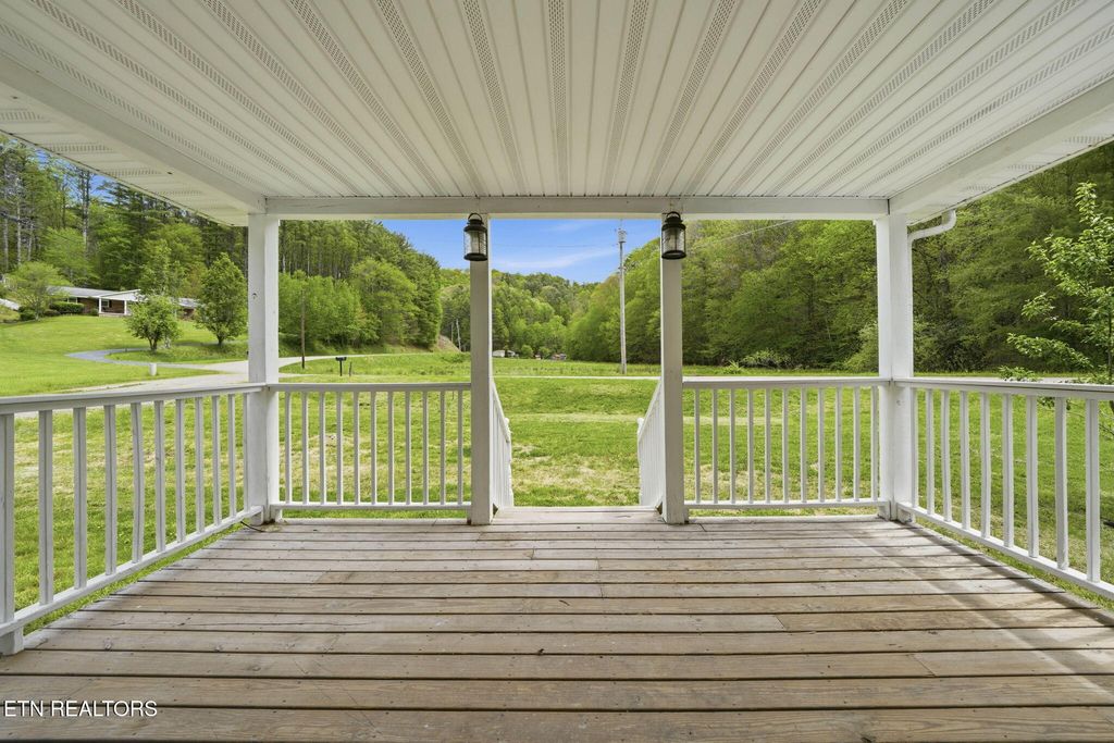 Photo of 923 Hubert Taylor Rd, Mountain City, TN 37683 (MLS # 1340841)