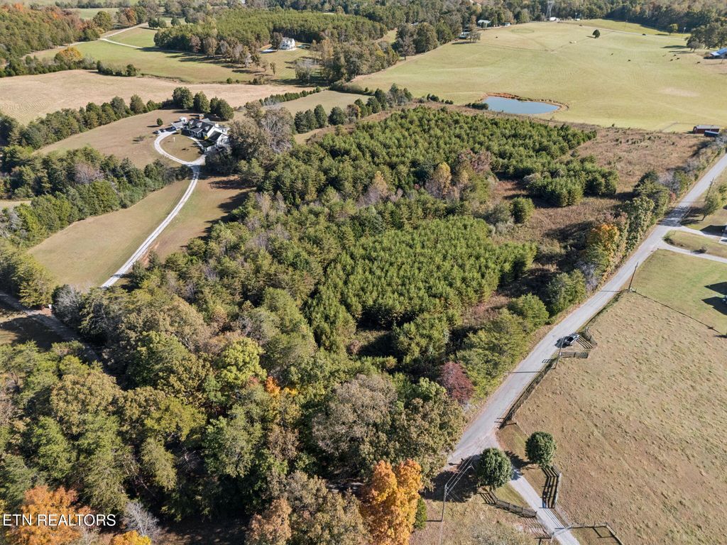 Photo of Old Sink Church Road, 32, Tellico Plains, TN 37385 (MLS # 1320268)