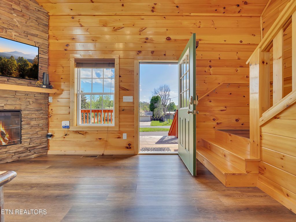 Photo of 218 Caton Rd, Sevierville, TN 37862 (MLS # 1322268)