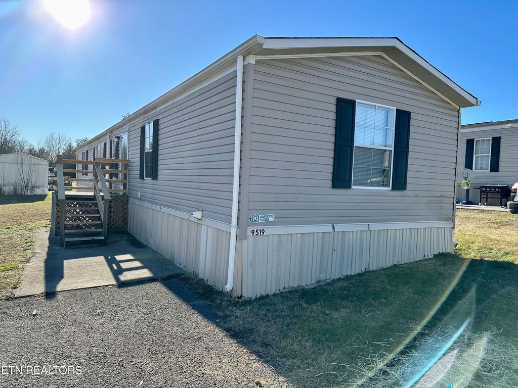 Photo of 9519 Otis Way, Heiskell, TN 37754 (MLS # 1251865)