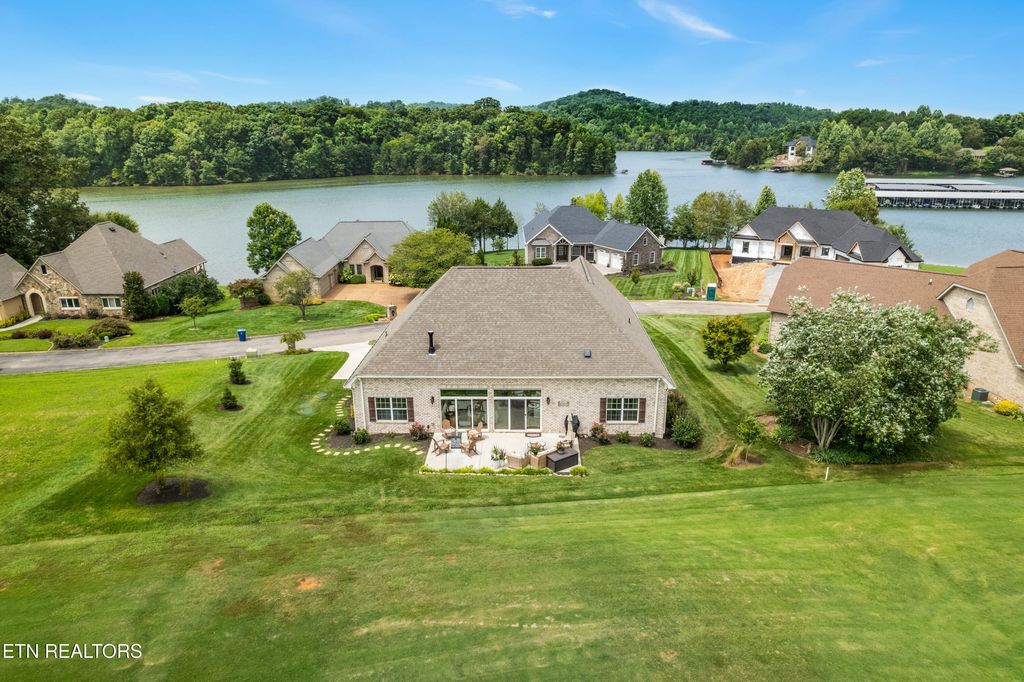 Photo of 340 Pineberry Drive, Vonore, TN 37885 (MLS # 1319628)