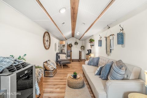 Tiny photo for 340 Pineberry Drive, Vonore, TN 37885 (MLS # 1319628)