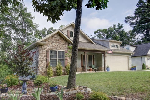 Photo of 216 Mialaquo Circle, Loudon, TN 37774 (MLS # 1347802)