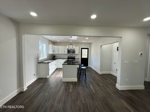 Tiny photo for 1237 Iredell Ave, Knoxville, TN 37921 (MLS # 1333414)