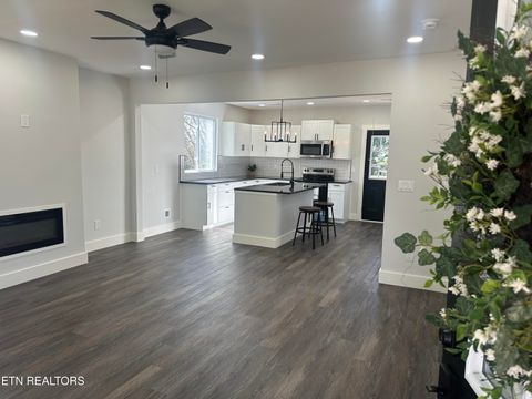 Tiny photo for 1237 Iredell Ave, Knoxville, TN 37921 (MLS # 1333414)