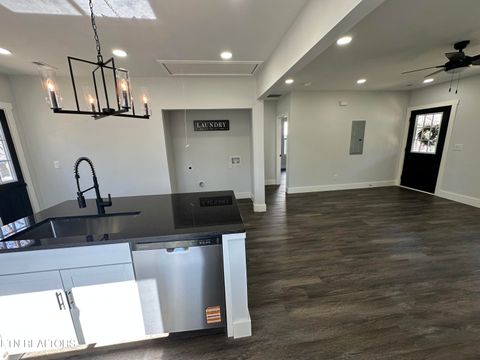 Tiny photo for 1237 Iredell Ave, Knoxville, TN 37921 (MLS # 1333414)