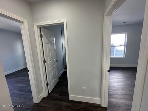 Tiny photo for 1237 Iredell Ave, Knoxville, TN 37921 (MLS # 1333414)