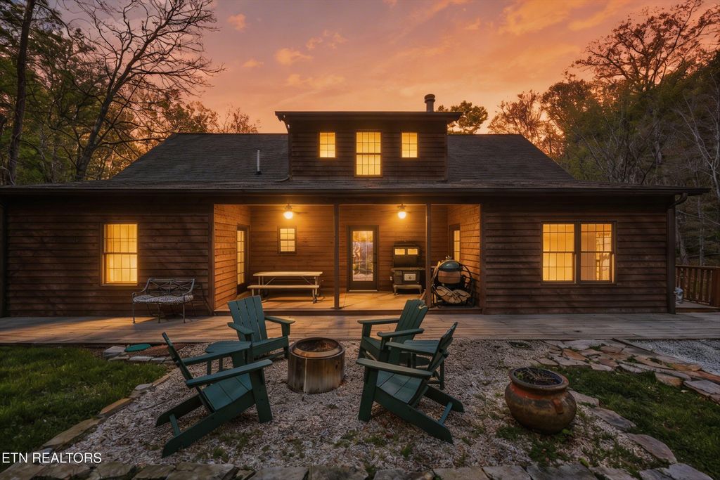 Photo of 257 Lone Ridge Lane, Clinton, TN 37716 (MLS # 1336079)