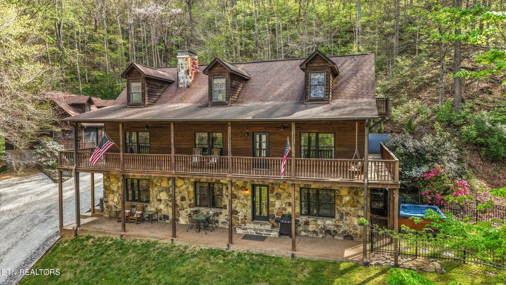 Photo of 257 Lone Ridge Lane, Clinton, TN 37716 (MLS # 1336079)