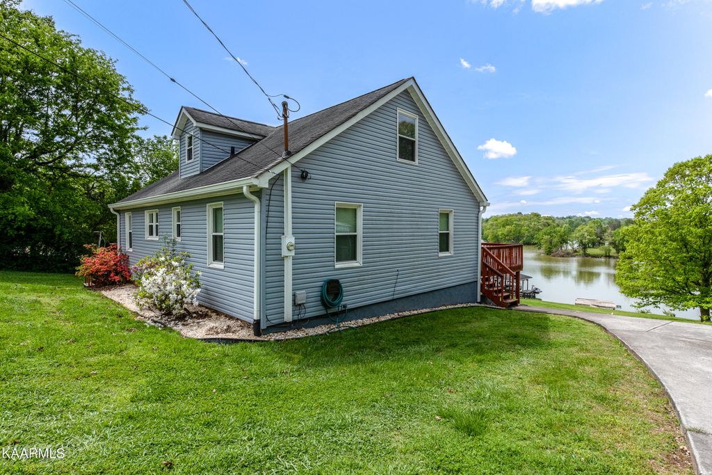 Photo of 3105 Louisville Rd, Louisville, TN 37777 (MLS # 1225020)