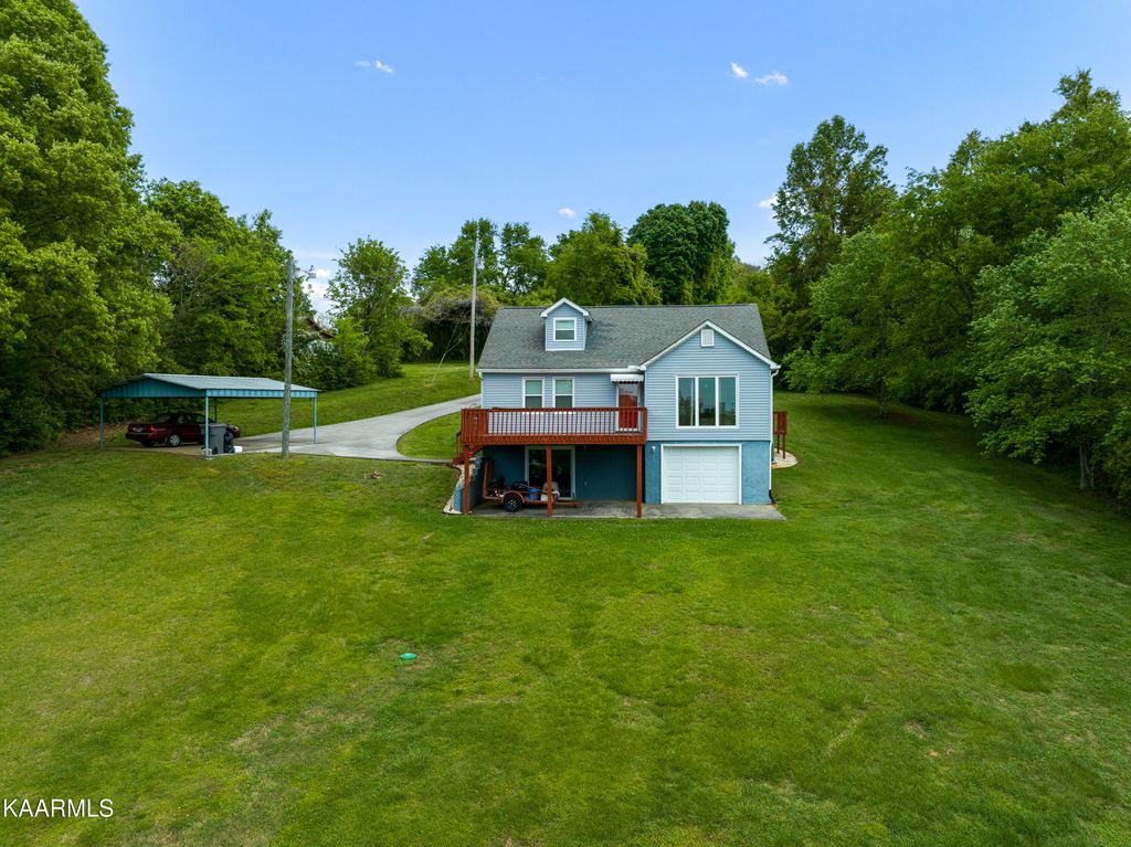 Photo of 3105 Louisville Rd, Louisville, TN 37777 (MLS # 1225020)