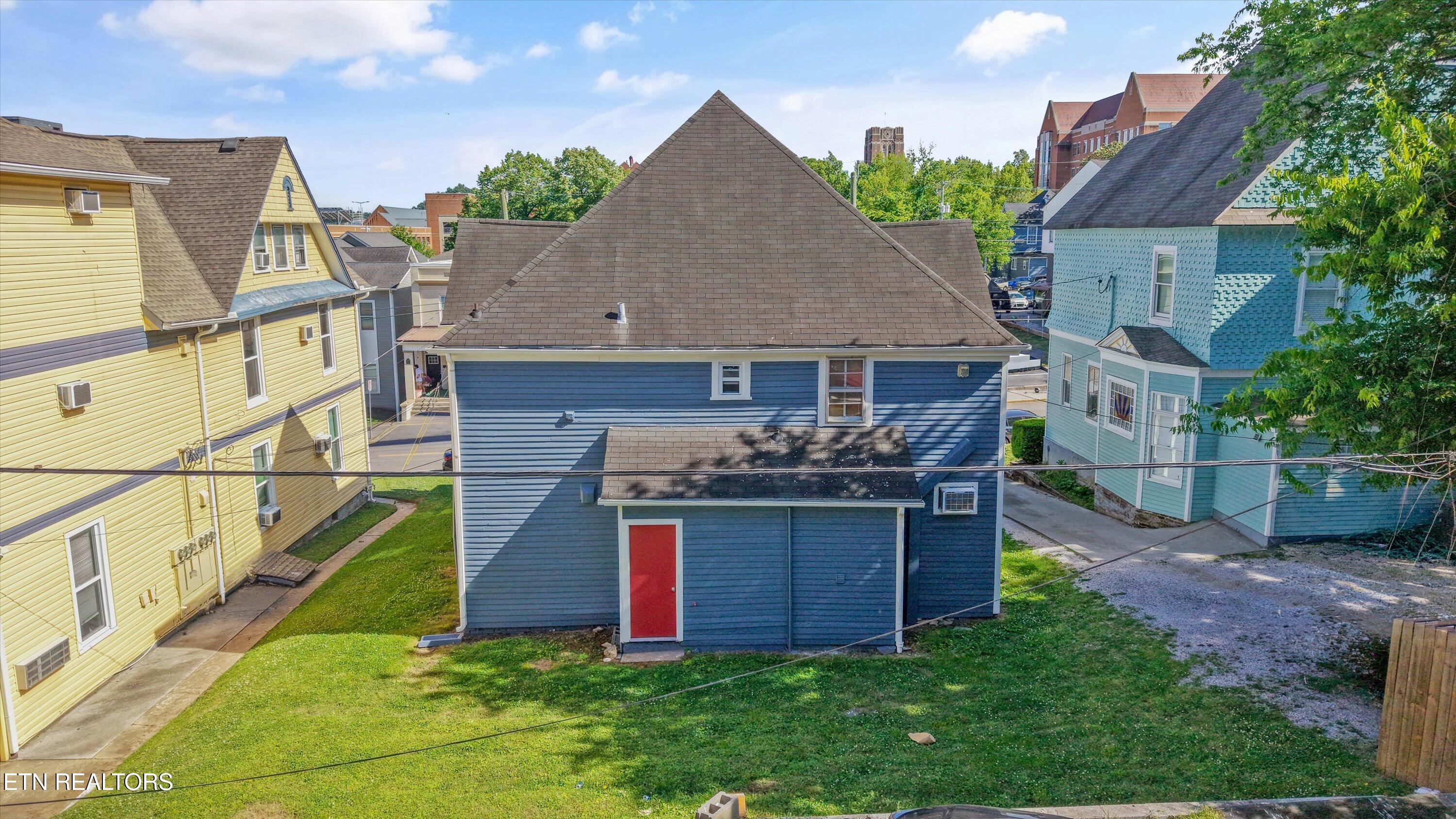 1209 W Clinch Ave
